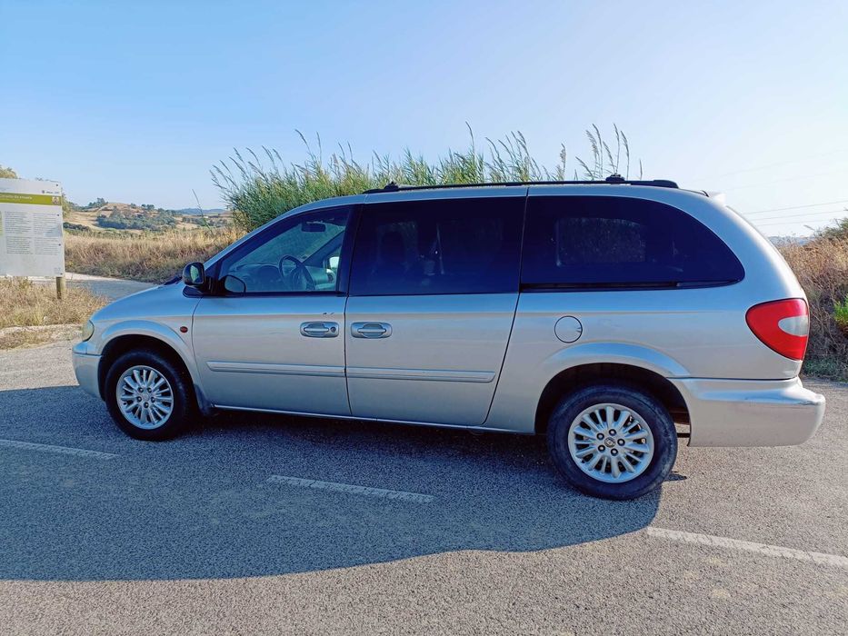 Chrysler Grand Voyager 2.5 CRDI