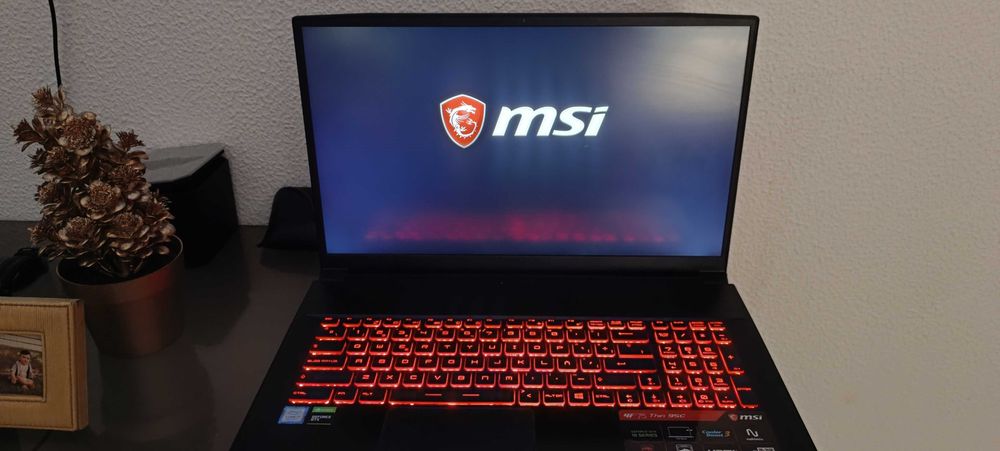 Portatil MSI como novo