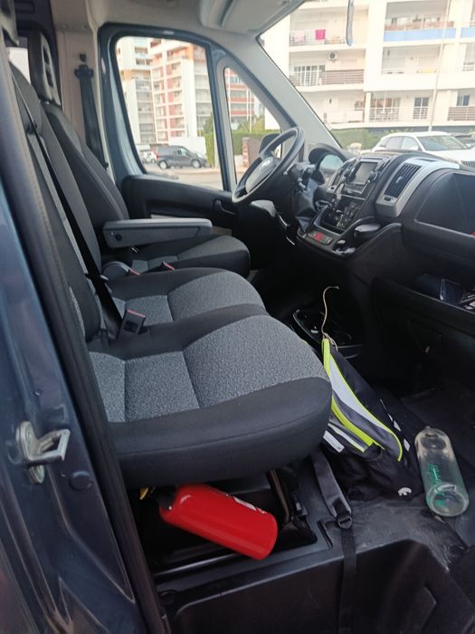 Fiat Ducato 6 lugares