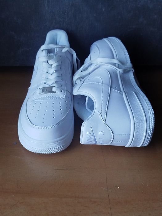 Białe nike air force 1 low - r. 42 - stan bardzo dobry
