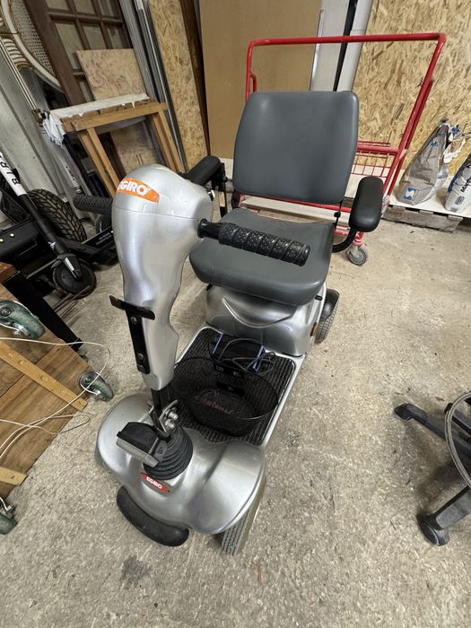 Scoter eletrica egiro