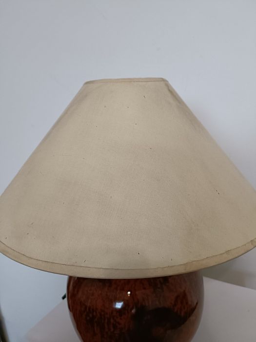 Lampa Vintage stołowa z brązową ceramiczną podstawą