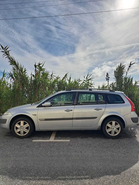 Vendo o meu Renault Mégane Break