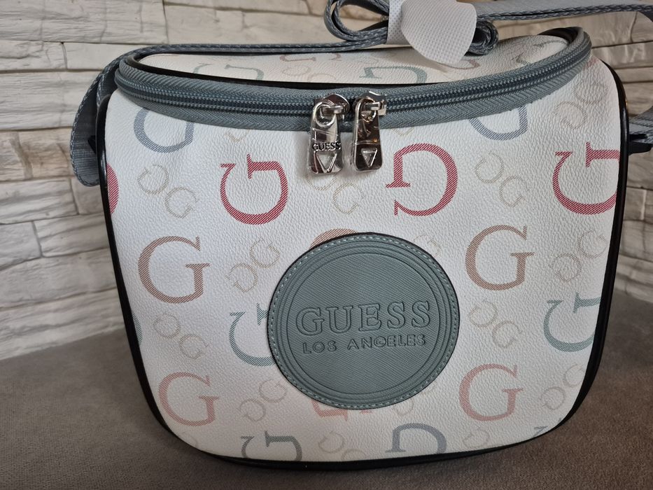 Lunchbox Kosmetyczka Kuferek Guess Rothenberg Travel