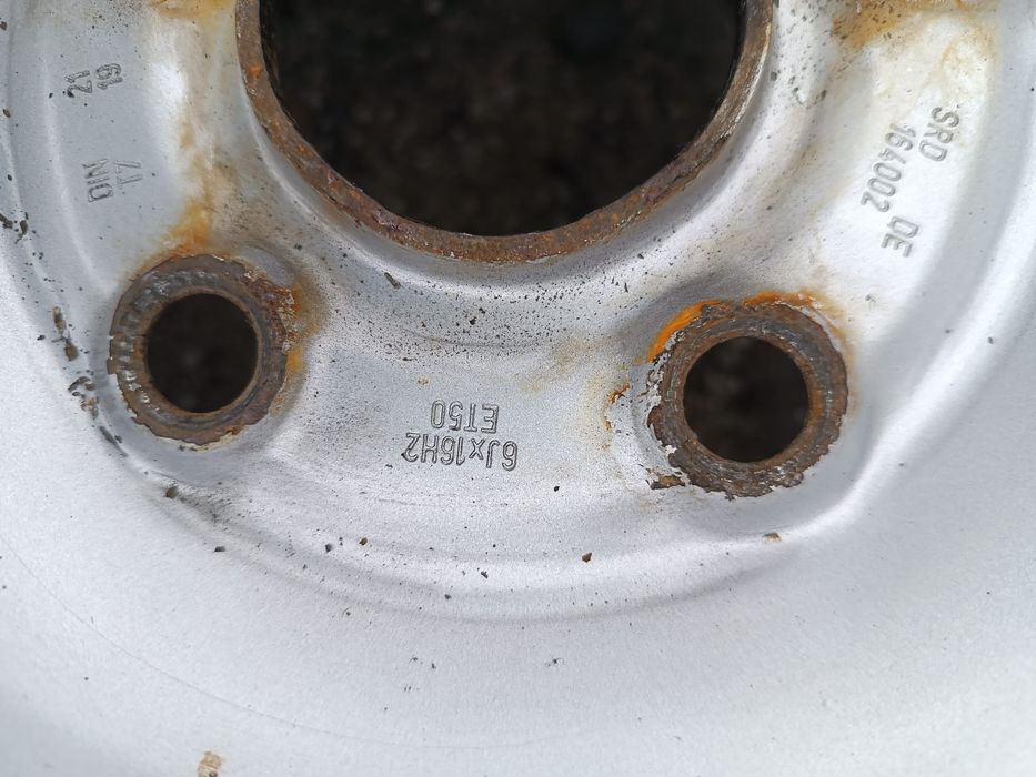 3x Felga 16 VW Caddy Golf Jetta Touran Skoda Octavia Seat Audi A3 ET50