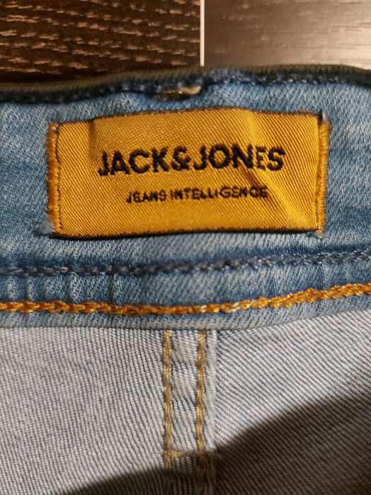 Spodnie jeansowe Jack& Jones