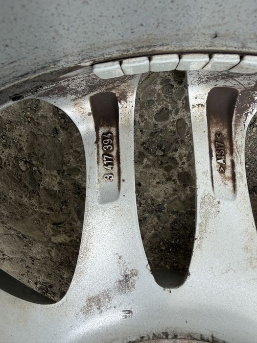 Felgi z kołami BMW 235/50 r18 nr 3417394