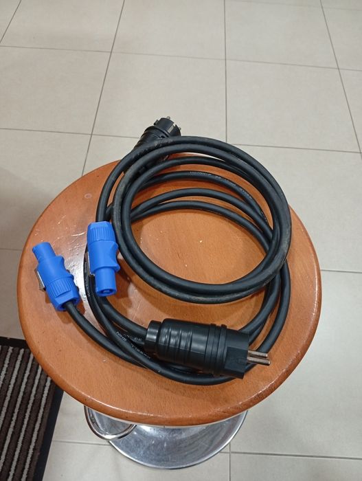 2 Cabo Alimentação Powercon semi Novos