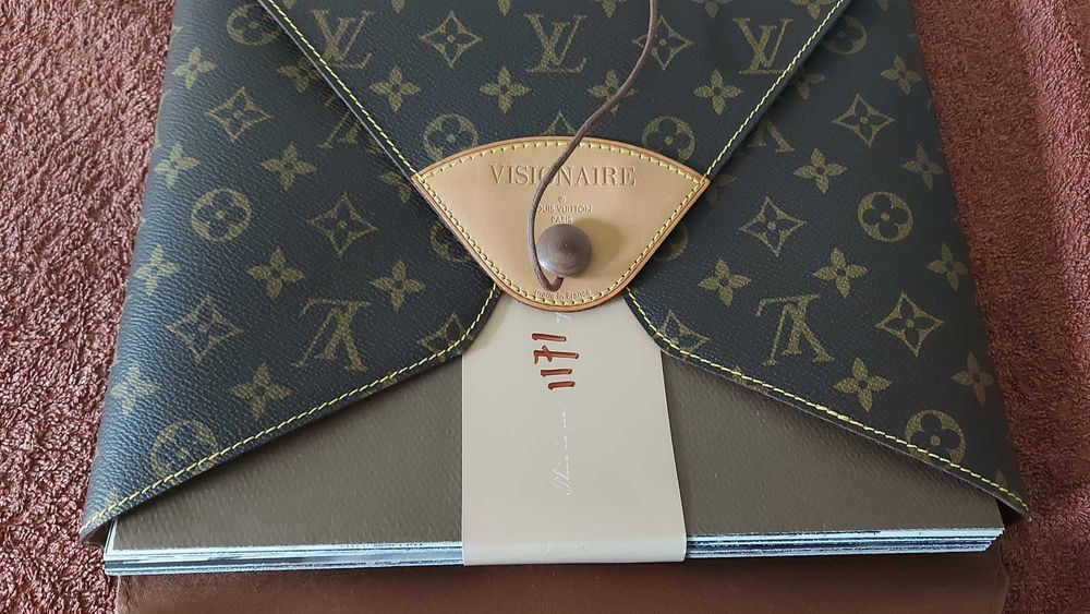 Louis Vuitton Visionnaire No. 18 - Double Issue Limited Edition