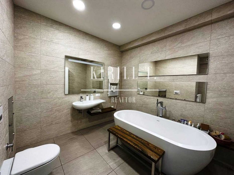 Аренда дома в лесу Пещанка 320м2 5к 25сот Новоселовка Канадский стиль