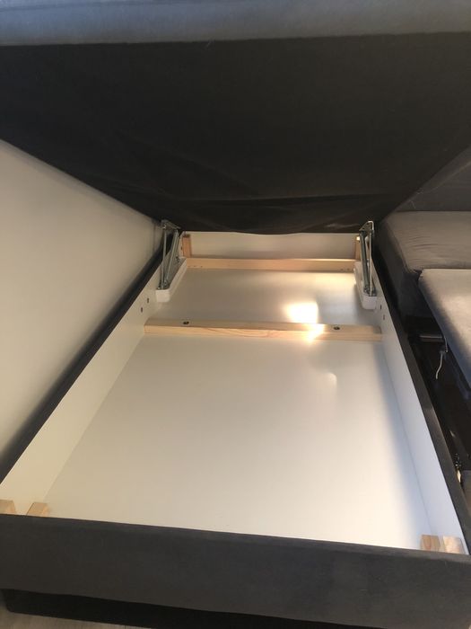 Nowoczesny narożnik z funkcją spania Lewy