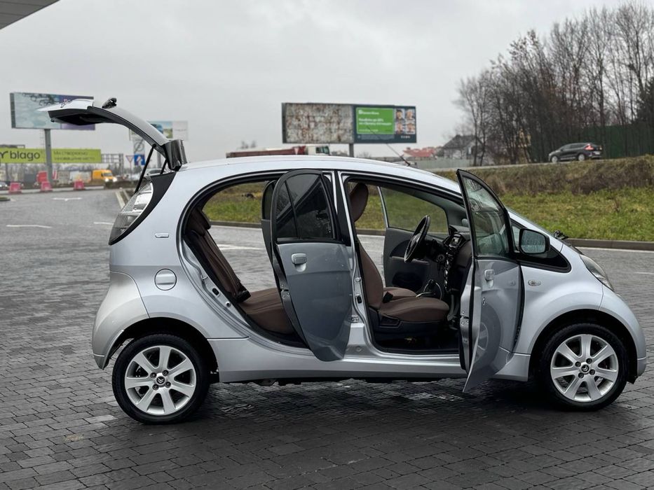 Citroen C-Zero Електро Авто