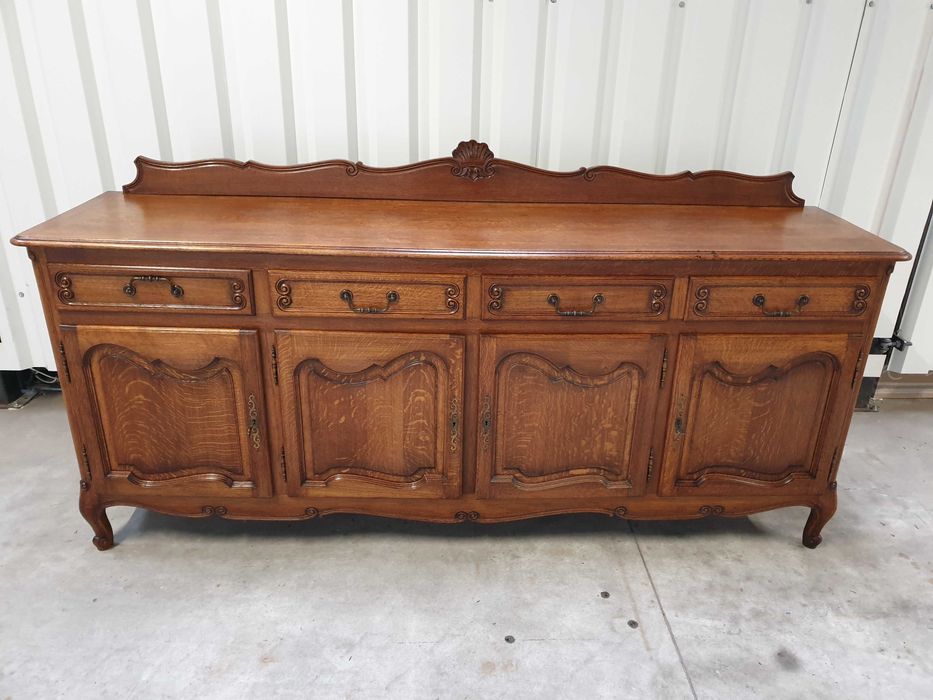 Piękna komoda Ludwikowska ślicznie zdobiona - Meble z Francji. Dostawa