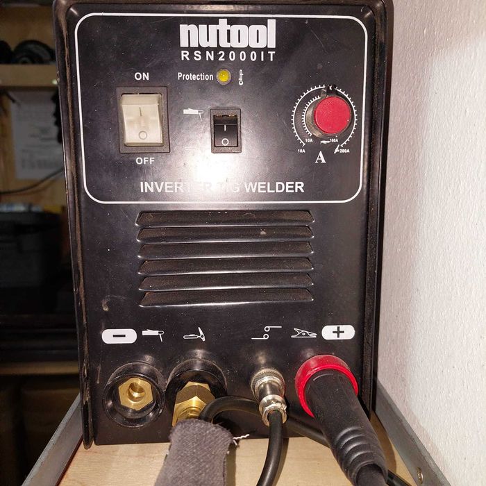 Inverter Soldar Nutool RSN2000IT