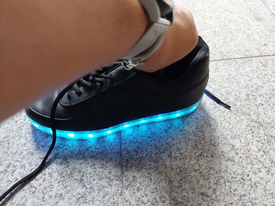 Sapatilhas com luz