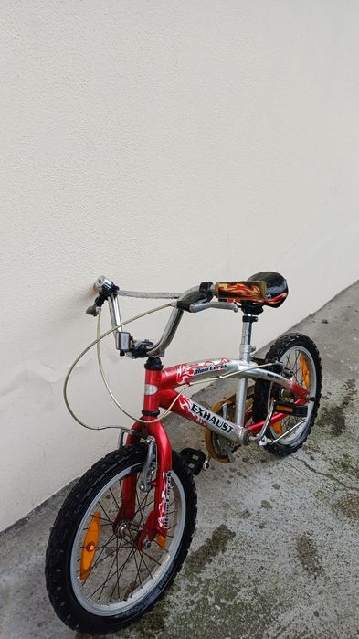 Bicicleta criança com descanso