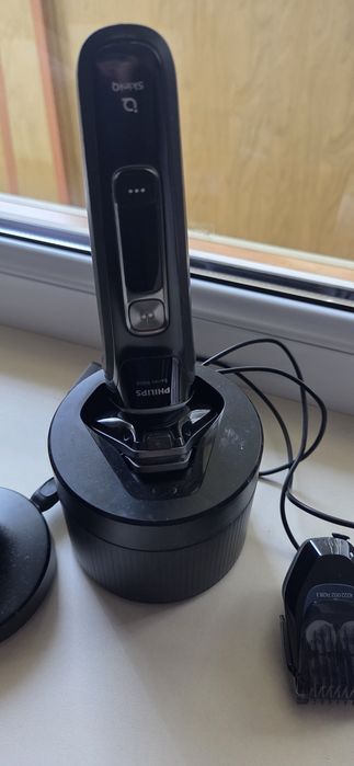 Бритва Philips S9975/55 series 9000