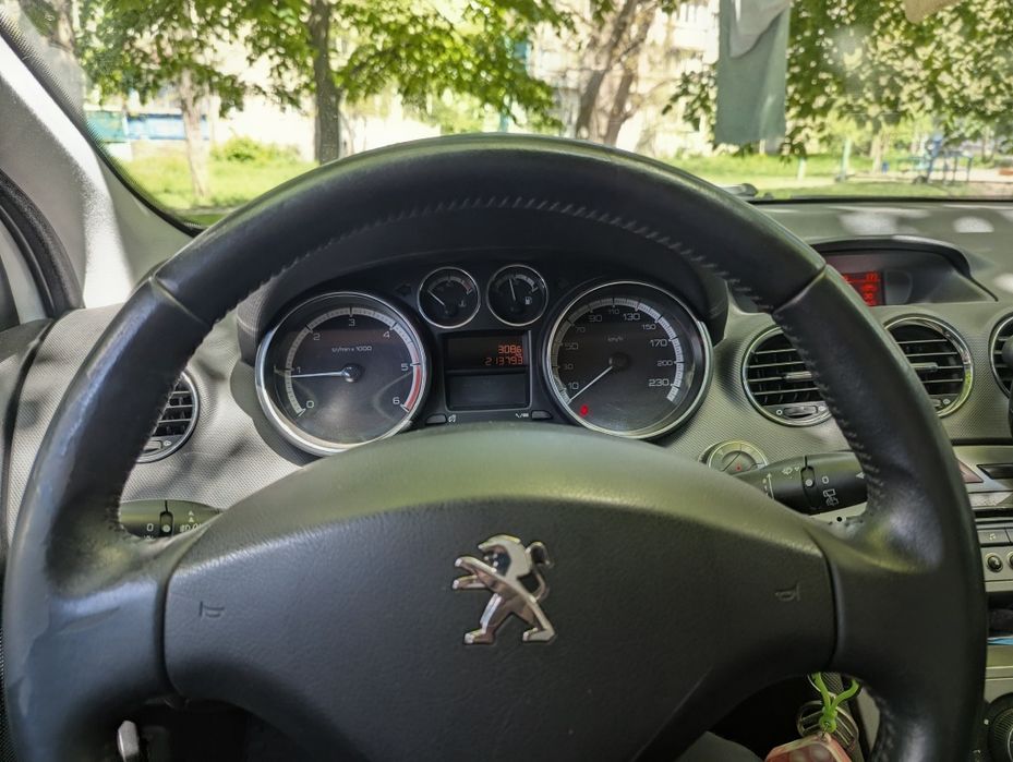 Peugeot 308 1.6 hdi