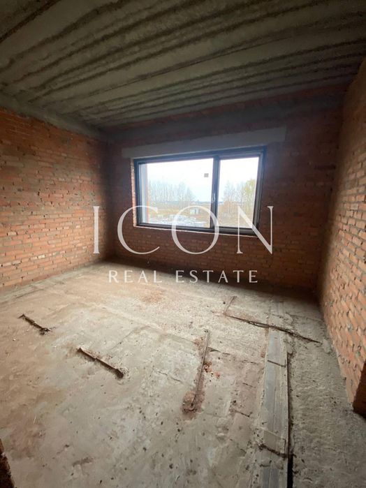 Продаж будинку |245м²| KM «Тепло», с.Крушинка