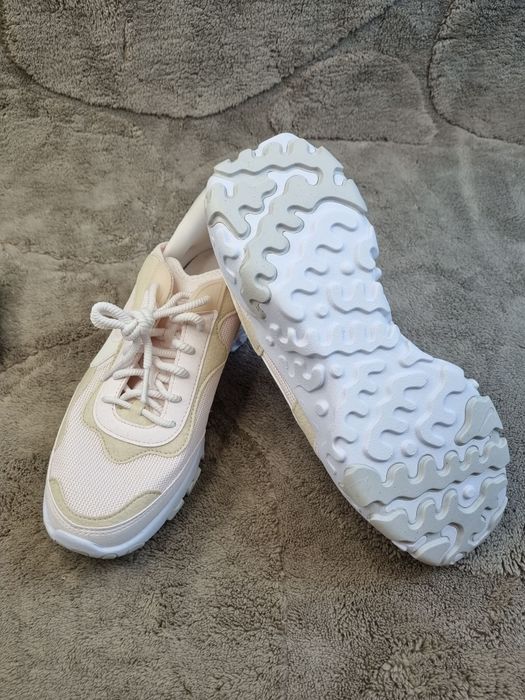 Buty Nike React Revision