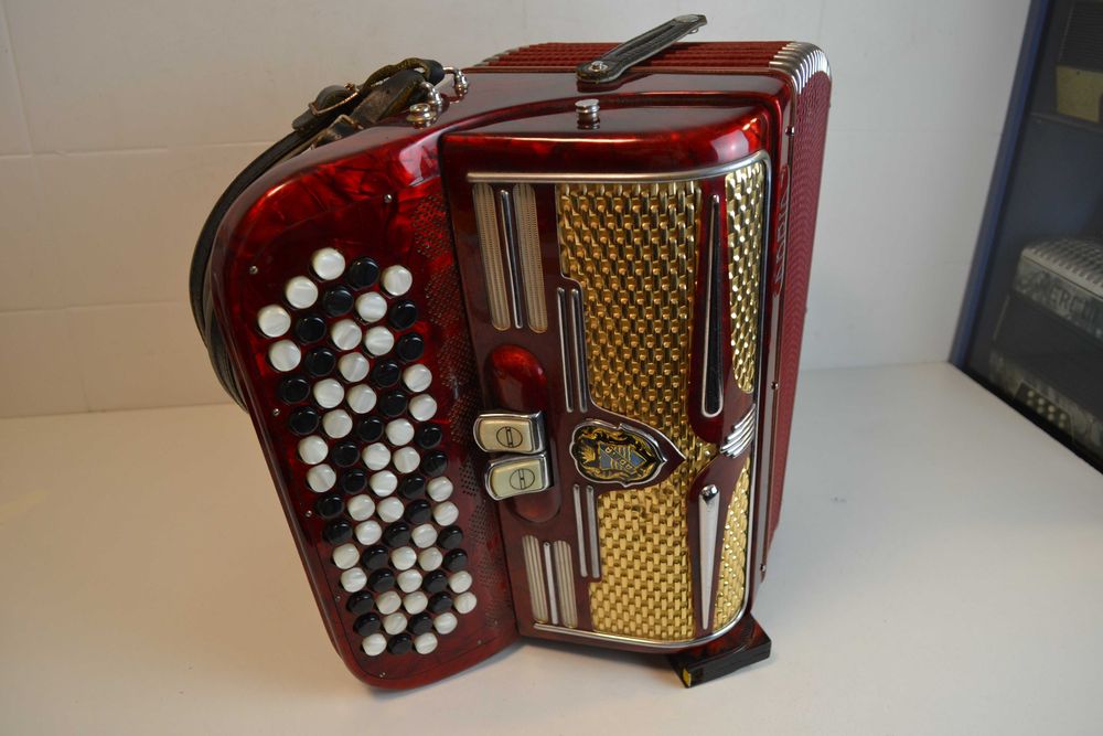 Acordeao Adria Cromton Grand Lux 2 Voz,N . 362