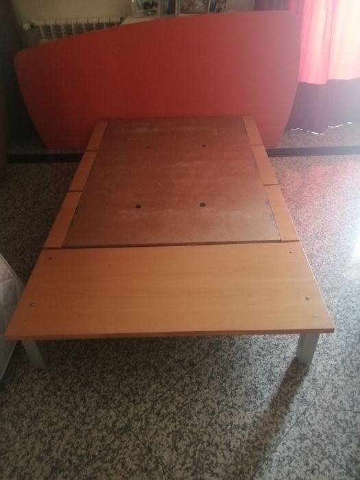 Cama de 1,95cm por 1,10 cm
