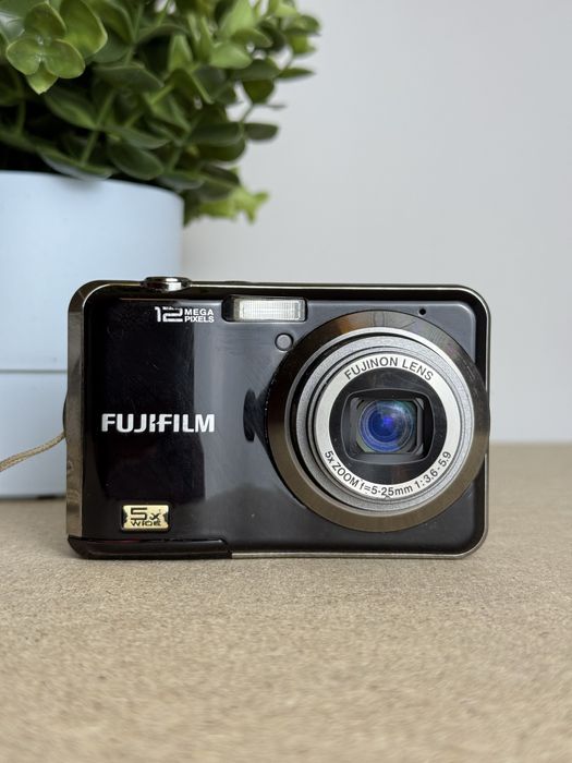Aparat Cyfrowy Fujifilm AX200 - stan idealny