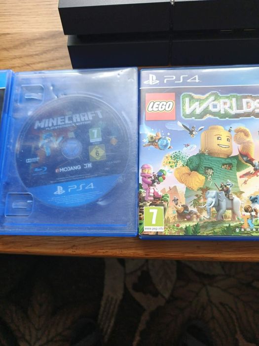 Sprzedam Konsolę PS4 z grami*Mało używana