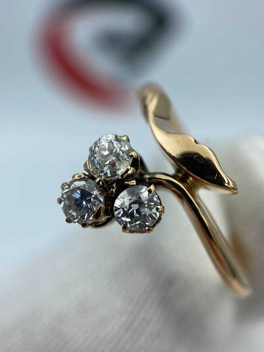 Złoty pierścionek 14K z brylantami 3,45g