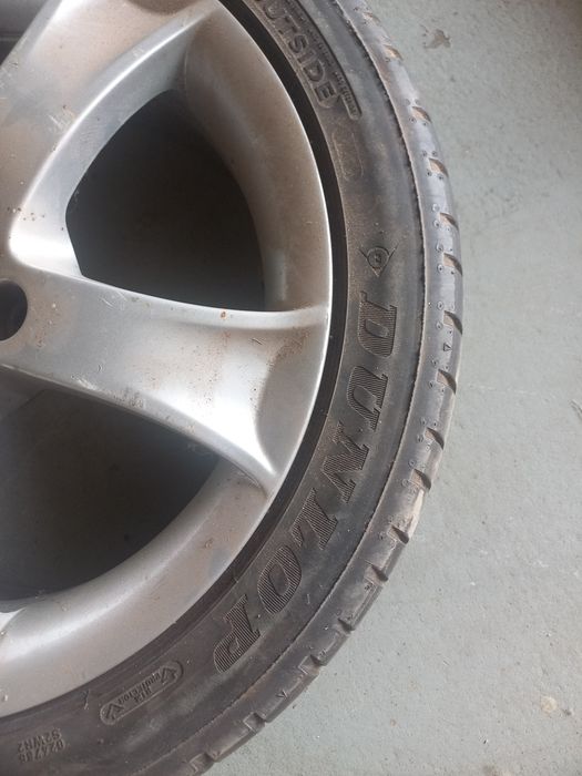 Alufelgi wraz z oponami dunlop