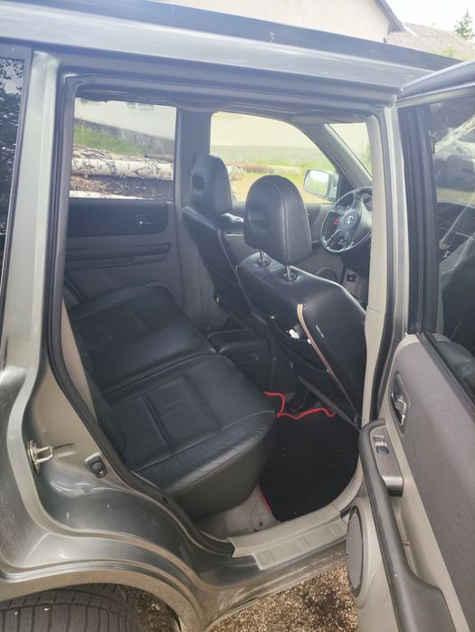 Nissan X-Trail 2006 2.2 TDI 4x4 Механика 6ст КожаNissan X-Trail 2006 2.2 TDI 4x4 Механика 6ст Кожа