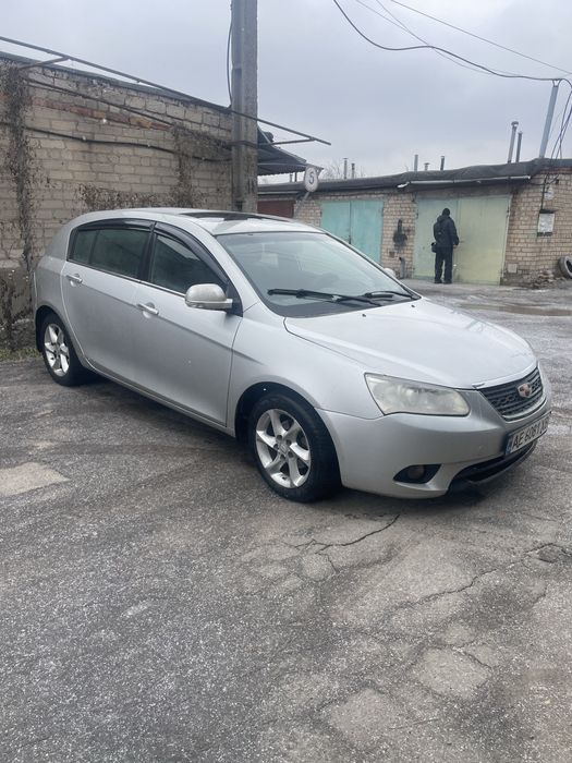 Geely emgrand ec7 с газом