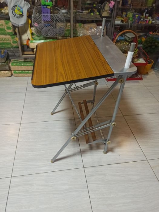 Продам парту...продам