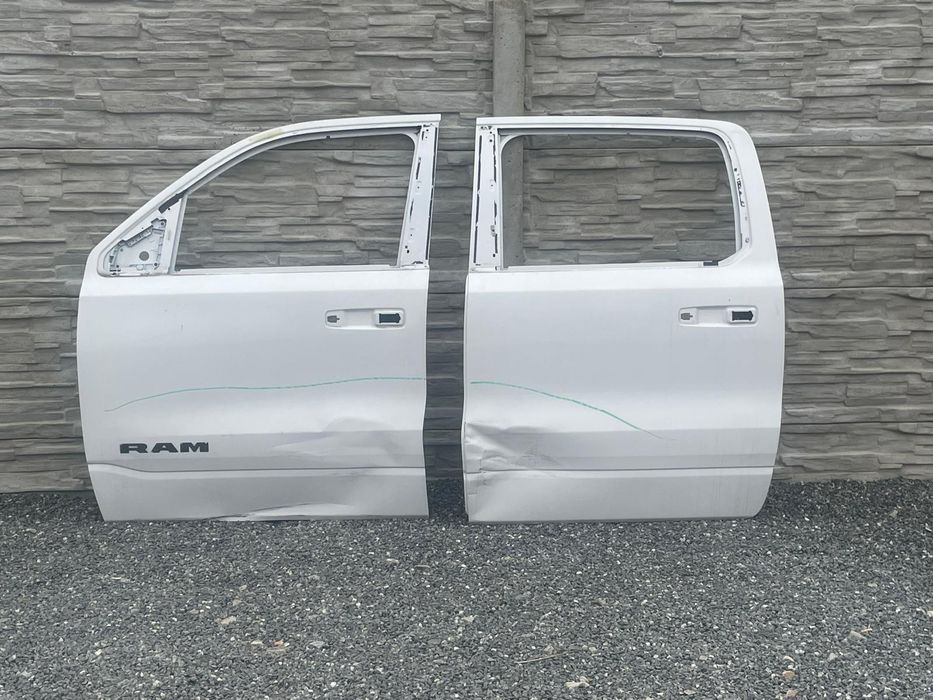 Drzwi RAM 1500 DT 2020r