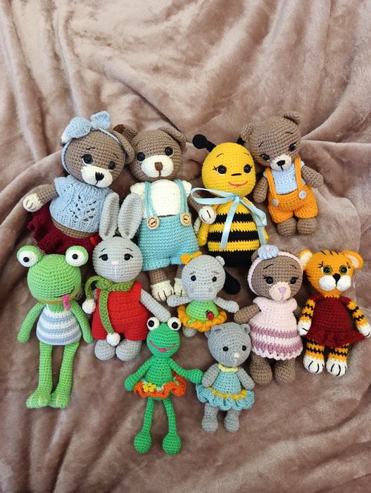 В'язани іграшки, ручної роботи (амігурумі)