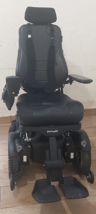 Novo preço... cadeira de rodas permobil +grua