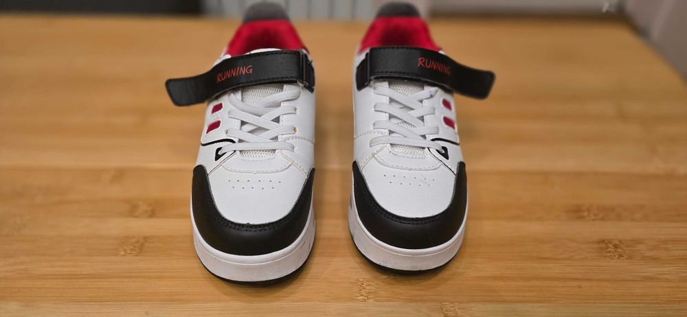 Buty sportowe dla chłopca i dziewczynki, wysoka podeszwa, r. 34 (wj)