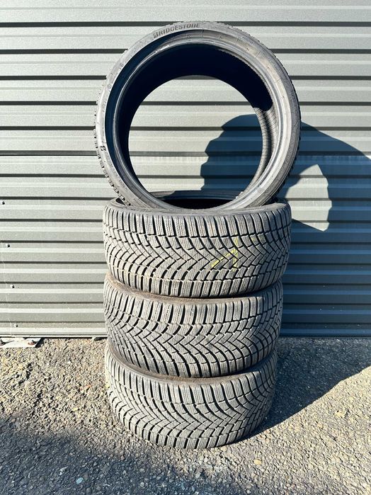 Opony Samochodowe Zimowe 235/35/R19 Bridgestone Blizzak LM005 Komplet