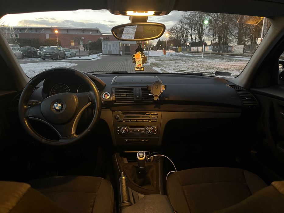 BMW 118i E87 / 2008r / 2.0 Benzyna