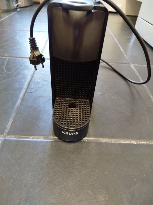 Máquina de café Krups Nespresso para peças