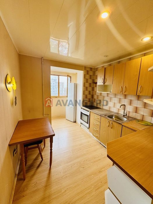 Продам 2 ком с мебелью и техникой 30999$, Без комиссии