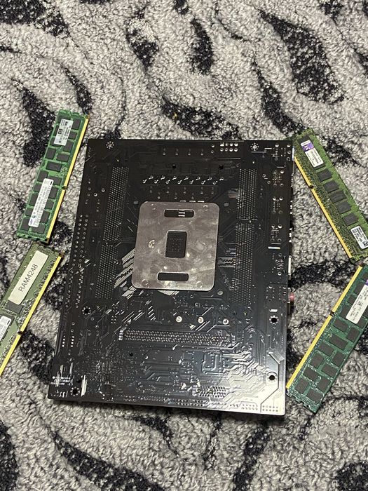 Комплект Xeon E5 2670 + 20gb