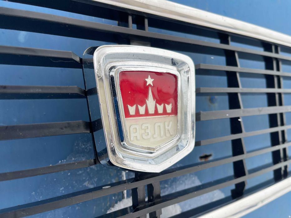 эмблема решетки радиатора москвич 2140 оригинал хром