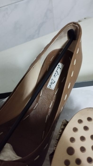 Sapatos marca  Julie Dee grande qualidade novos 40