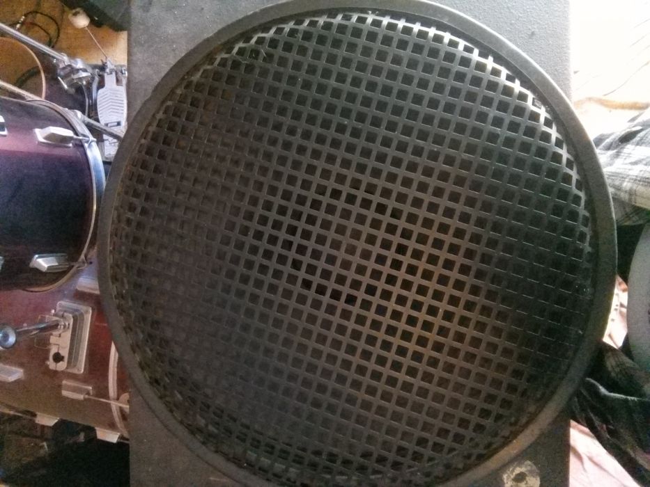 Grelhas para altifalantes de 15" polegadas
