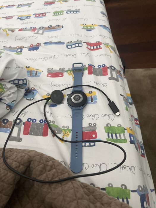 Relógio Smart watch Samsung SM-R910 (carregador incluido)