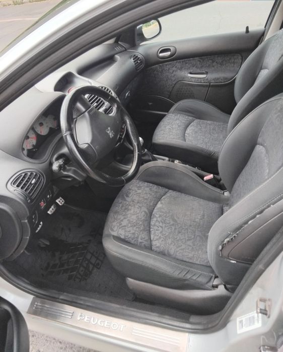 Продам  Peugeot 206, 2003р