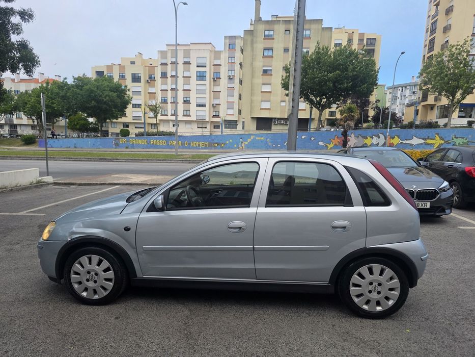 Corsa gasóleo  carro muito fiável e económico