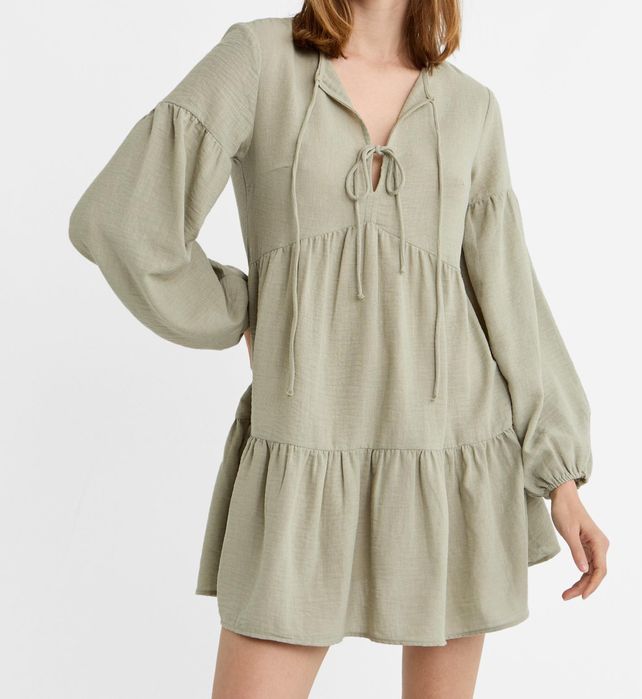 Sukienka Stradivarius