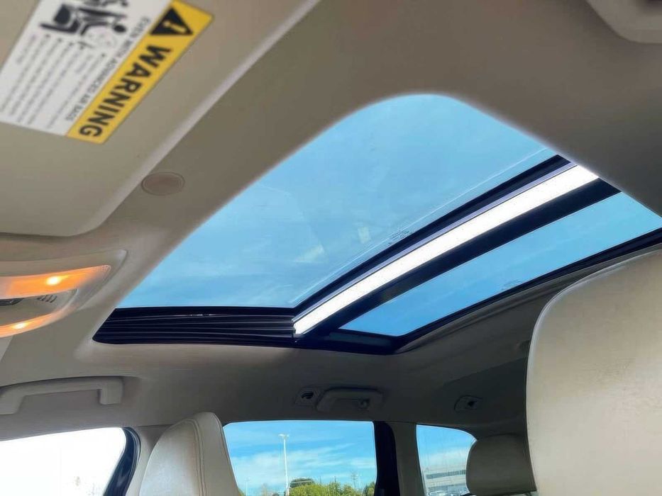 Volvo XC60      2016